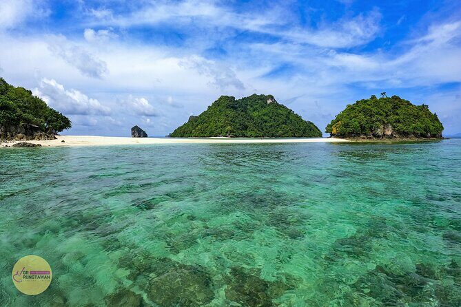 4 Islands Day Tour by Speed Boat from Ao Nang, Krabi - Getting Picked Up in Ao Nang and Staying on Time