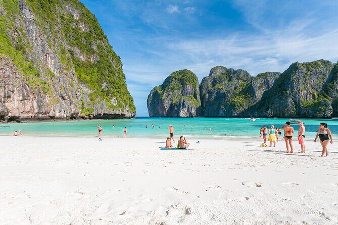 6 Hours Private Tour Around Phi Phi Islands From Phi Phi - Private long-tail boat time control from Phi Phi Don
