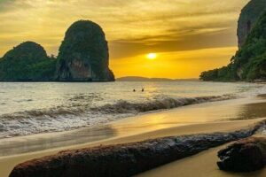 7 Island sunset tour by Speedboat | Catamaran plus BBQ & Plankton - Phra Nang Cave: shrine vibes and a fine-sand pause