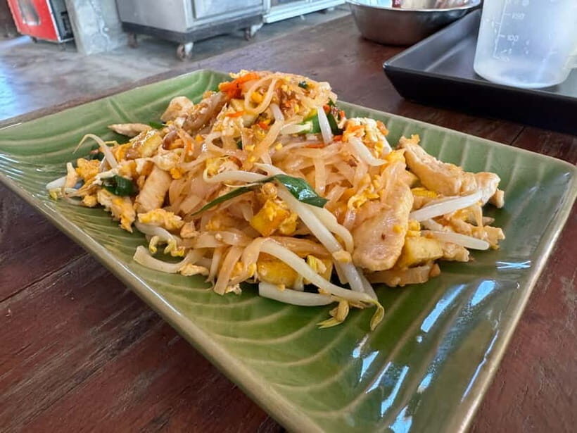 Ao Nang: Hands-on Learn to Cook 3 Popular Thai's street food - What you take home: PDF recipes and activity photos