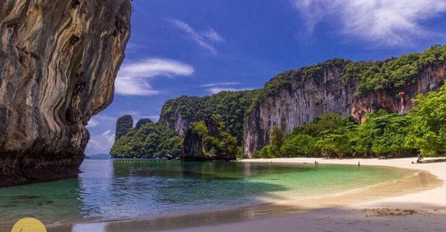 Ao Nang: Hong Islands Tour by Speedboat or Longtail Boat - Hong Lagoon: A Short Swim That Adds the Drama