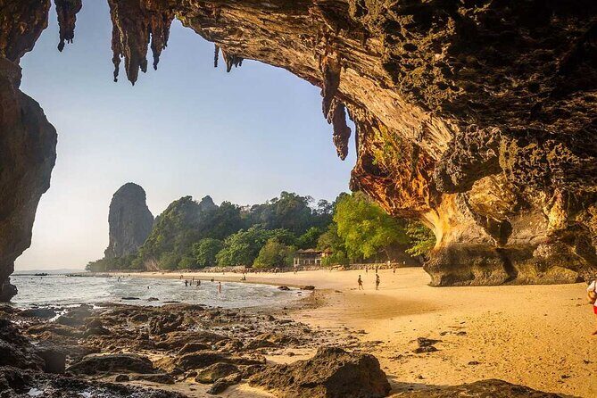 Best of Krabi 7 Islands Sunset Tour Speedboat/Long Tail Boat - Getting Picked Up: Transfers That Keep Your Day on Track