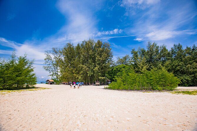 Early Bird Phi Phi Islands Tour From Phi Phi by Speedboat - Pi Leh Lagoon: Limestone Cliffs Around You