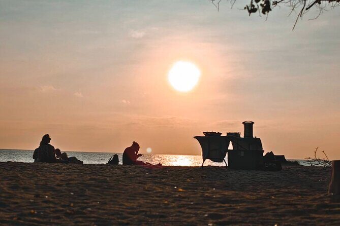 Early Bird Trip Phi Phi & 4 Islands–Premium Speedboat from Krabi - Maya Bay: the first-famous beach, and why the timing is the point