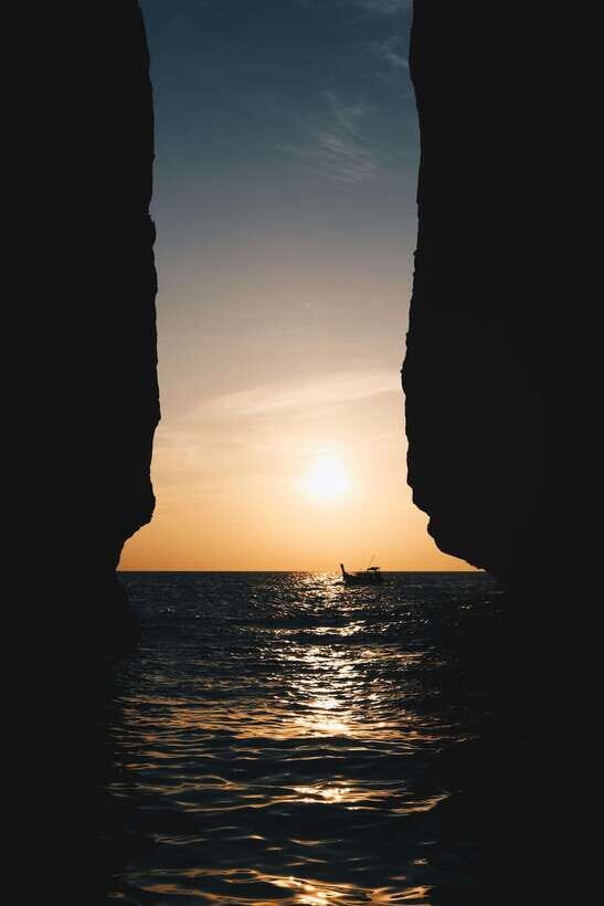 From Phi Phi: Full Day 7 Island Tour by Longtail with Sunset - Pi Leh Lagoon (Pileh Lagoon): snorkeling time with the right expectations