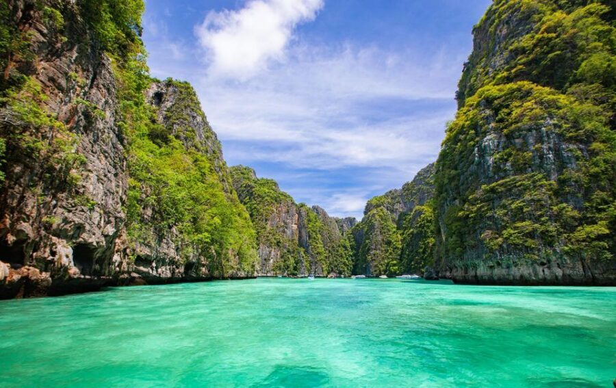 From Phi Phi: Sunrise Maya Bay, Pileh Lagoon Speedboat Tour - Monkey Island and Loh Samah Bay: wildlife close up, scenery on repeat