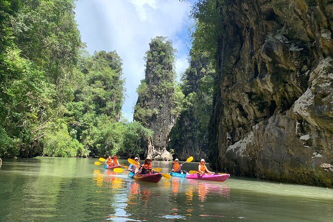 Half Day Kayaking at Ao Thalane Krabi - Guides and group size: what can change your experience