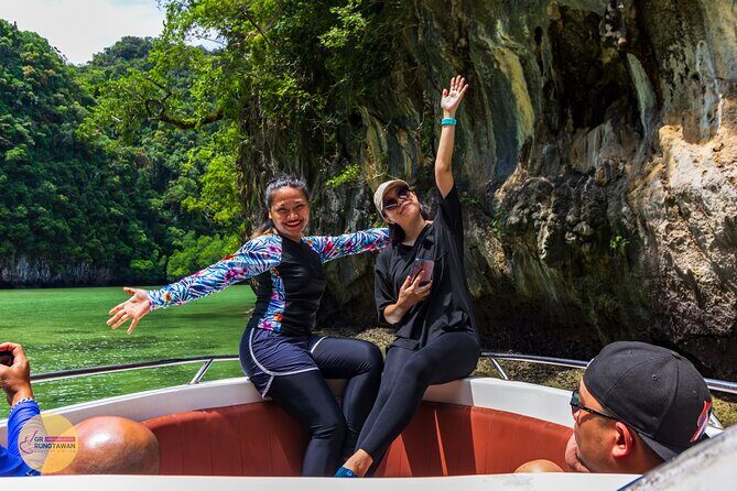 Hong Islands One Day Tour by Speed Boat from Ao Nang, Krabi - Daeng Island snorkeling: red rocks and coral-fish time