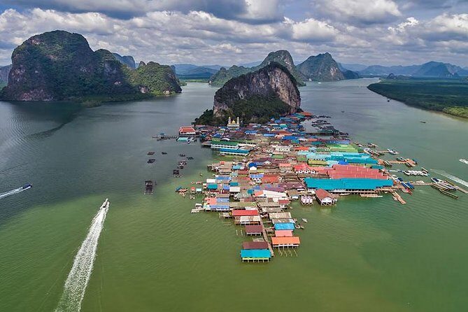 James Bond Island and Phang Nga Bay Tour from Krabi - Khao Phing Kan: limestone towers and the best kind of staring