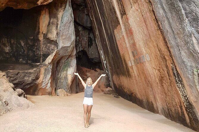 James Bond Private Tour from Krabi by Speedboat - Hong Islands: Rai’s tongue beach and the lagoon called Hong