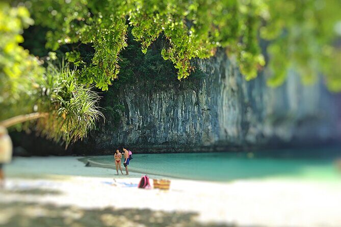 Koh Hong Private Tour from Krabi by Speedboat - Koh Nok: the view-point option (and the special selfie moment)
