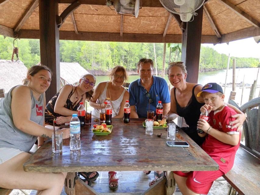 Koh Lanta: Amazon Mangrove Kayaking Tour With Lunch - Value and pricing: is $28 a fair deal?