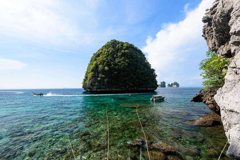 Koh Lanta: Tin's Speedboat Odyssey to Bamboo Island & Beyond - A $55 speedboat day that hits the highlights, not the hassle