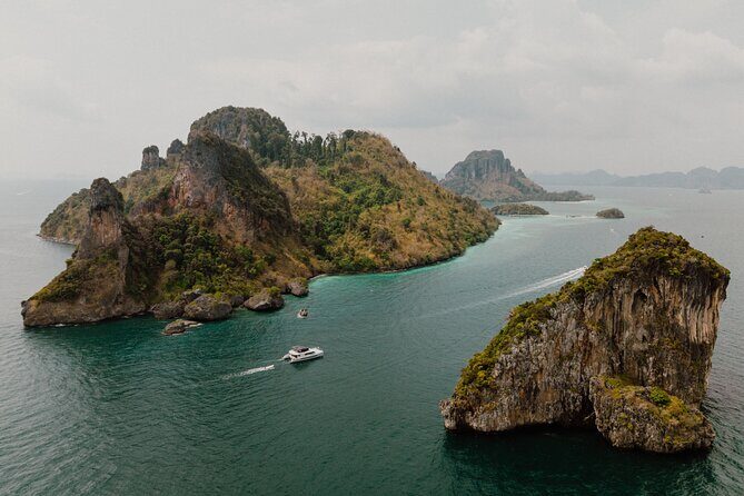 Krabi: 4 Island Luxury Yacht with Snorkelling & Clear Kayaking - Who Should Book This Krabi 4-Island Yacht Trip