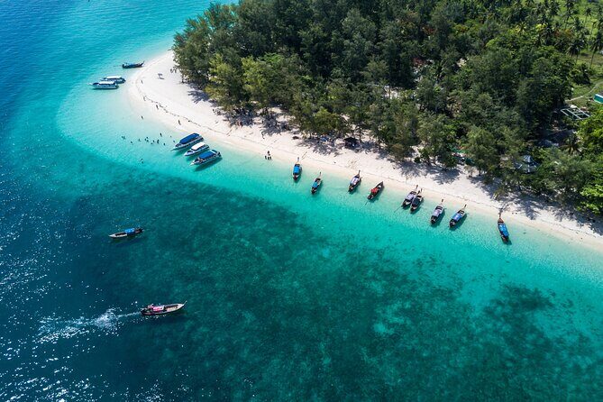 Krabi 4 Island Tour: Private Long-tail Boat Charter - Boat comfort, noise, and cleanliness: the mixed bag you should plan for