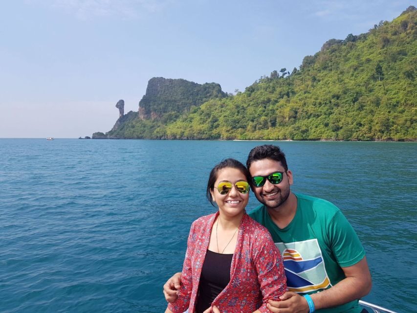 Krabi: 4 Islands Day Trip by Speedboat Including Lunch Box - Chicken Island: Photo Stop Plus Real Snorkel Time