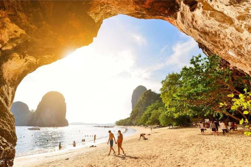 Krabi: 4 Islands Tour by Speedboat with Lunch and Snorkeling - Who This Tour Fits (and Who Should Skip It)