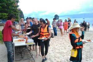 Krabi 7 Islands Snorkeling and Sunset Tour by Speedboat - Speedboat transfers: the part that sets your expectations