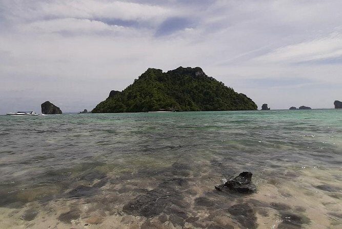 Krabi 7 Islands Snorkeling and Sunset Tour by Speedboat - Railay sunset barbecue and the fire show at dusk