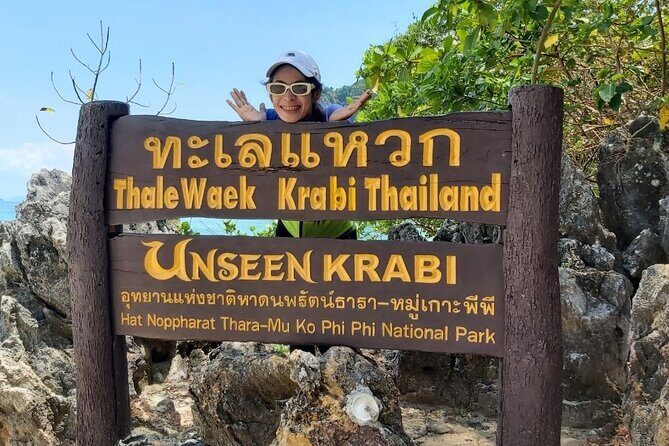 Krabi 7 Islands Snorkeling & Plankton Night by Big Longtail Boat - Sunset Dinner at Poda Island: Food, Timing, and the Crowd Factor