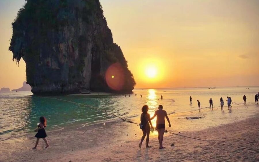 Krabi: 7 Islands Sunset Hopping Cruise with BBQ & Plankton - Weather, tides, and the honest reality of island-hopping