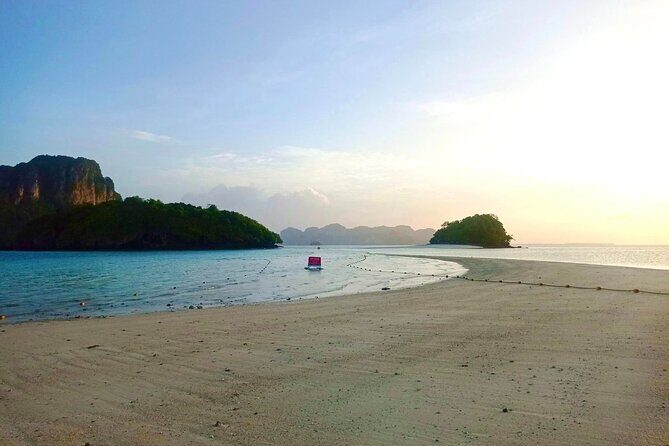 Krabi 7 Islands Sunset Tour BBQ Beachside Dinner + Plankton Swim - Tup Island’s sandbar walk: the best quick stretch