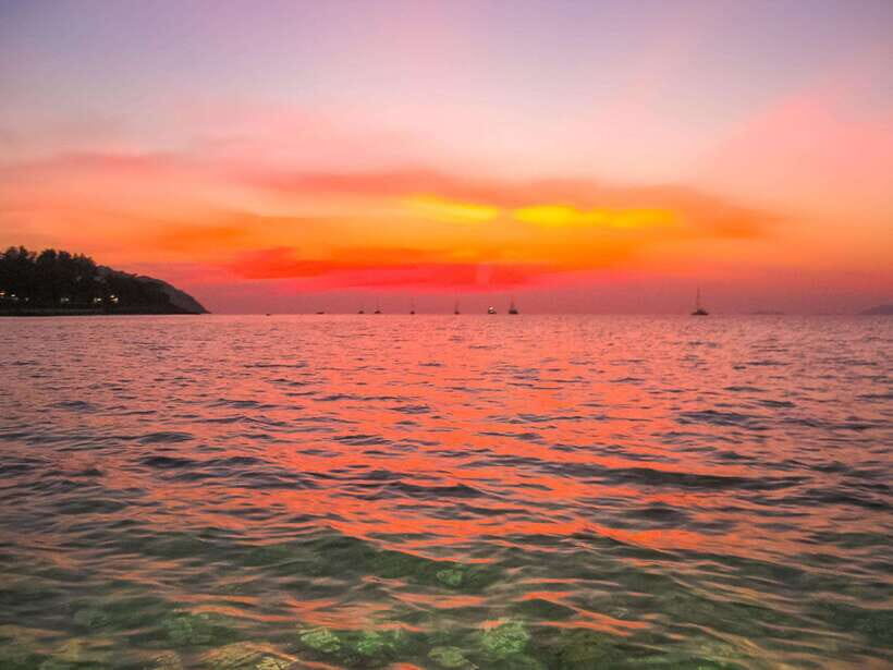 Krabi: 7 Islands Sunset Tour with Plankton Swim and BBQ - Long-tail boat vs speedboat: pick the vibe, not the rumor