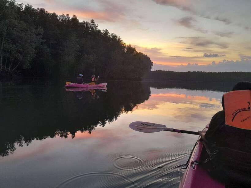 Krabi: Ao Thalane Sunset Kayak adventure (group of 10 max) - Sunset timing: how you get the best light