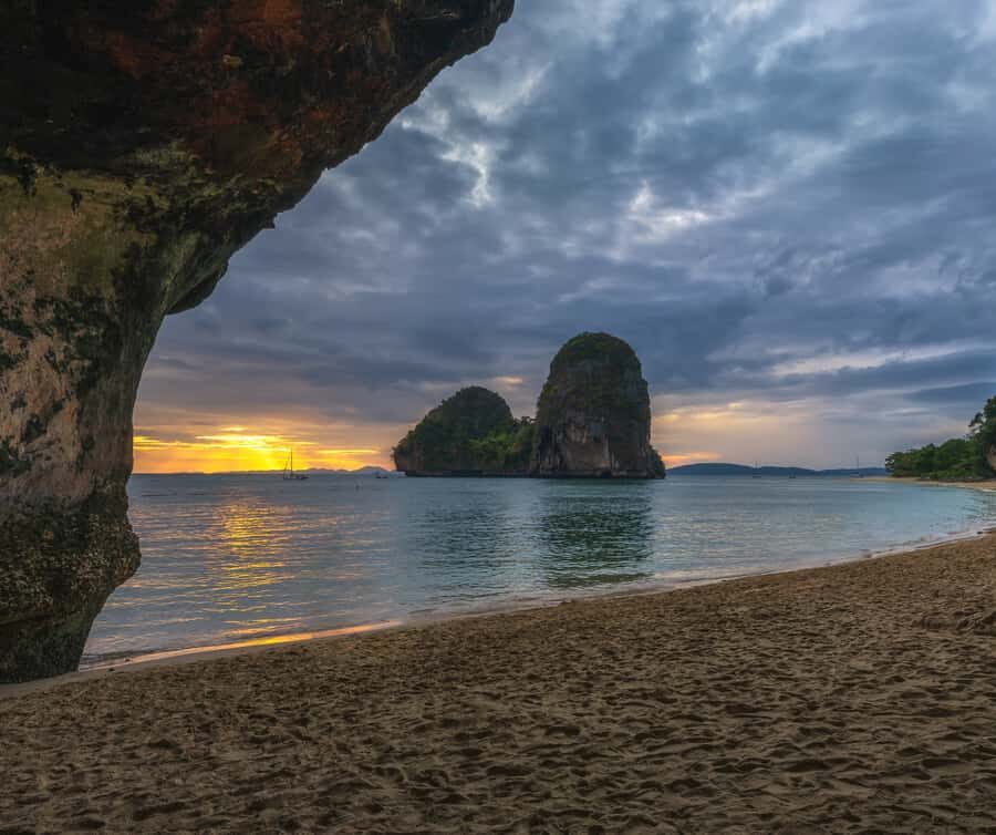 Krabi: Bioluminescent Plankton, Snorkeling & Sunset Tour - Phra Nang Cave Shrine stop: quick photos, then back to the water
