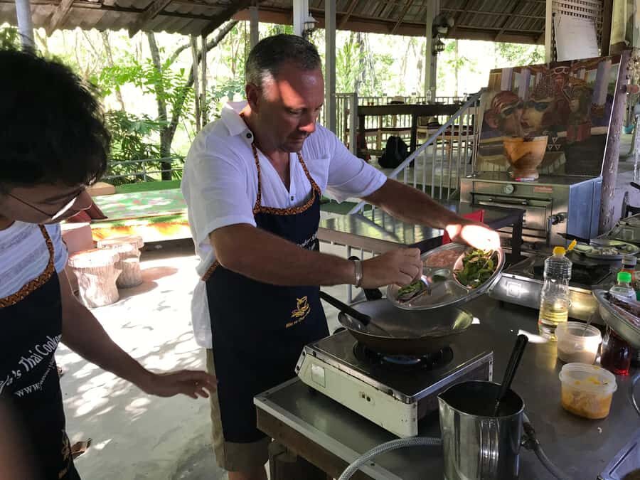 Krabi: Evening Thai Cooking Class at Ya's Cookery - Curry paste in a stone mortar: why this class teaches the real skill