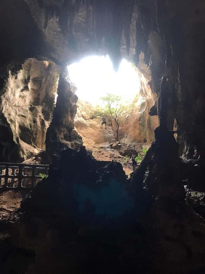 Krabi: Half-Day Mangrove Boat Trip And Khao Khanap Nam Cave - Khao Khanap Nam Cave: Stalactites, Stalagmites, and Cave Paintings