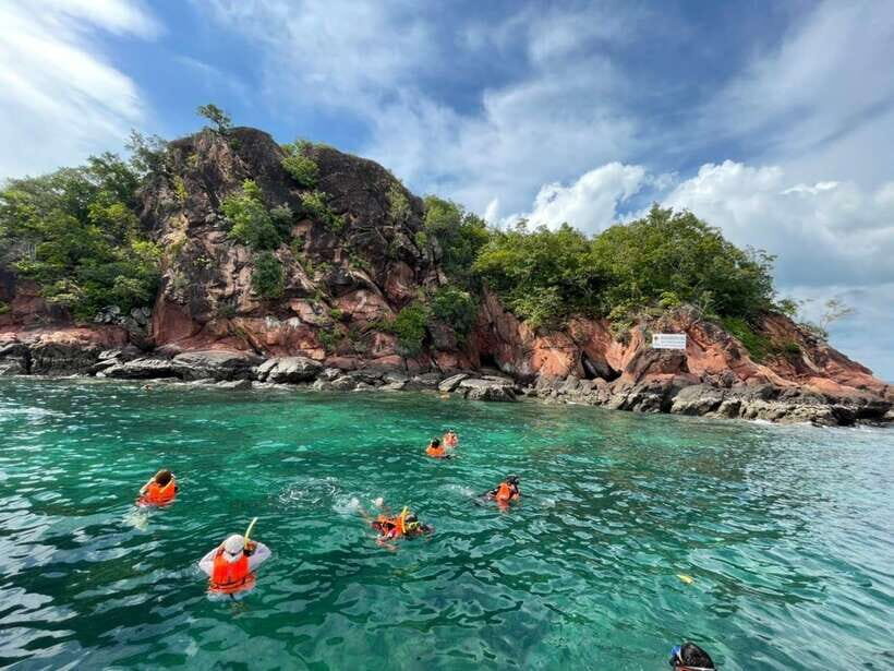 Krabi: Hong Island Longtail Boat & Kayak Tour w Buffet Lunch - Hong Lagoon photo stops and the “in-between” moments