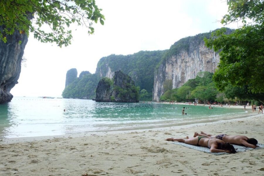 Krabi: Hong Islands Day Tour by Longtail Boat - The Koh Hong viewpoint climb: about 500 steps and real payoff
