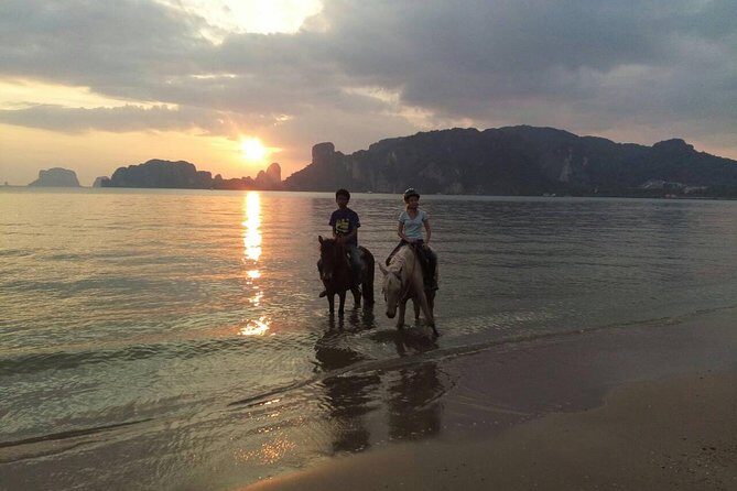 Krabi Horse Riding at Ao Nam Mao Beach - Horses, helmets, and technique: what you can realistically expect
