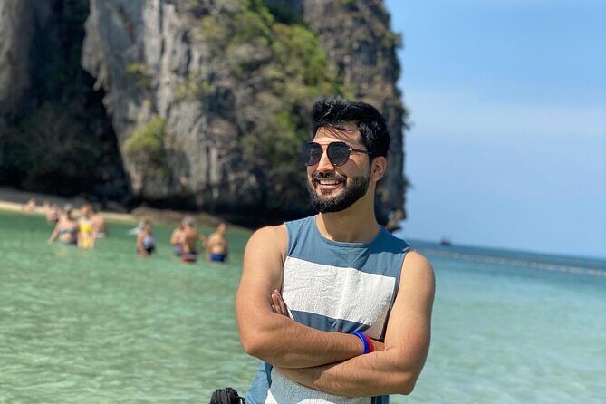️ Krabi Instagram Tour: The Most Famous Spots (Private & All-Inclusive) - Phra Nang Cave and Railway Beach: longtail-boat photos under the rock