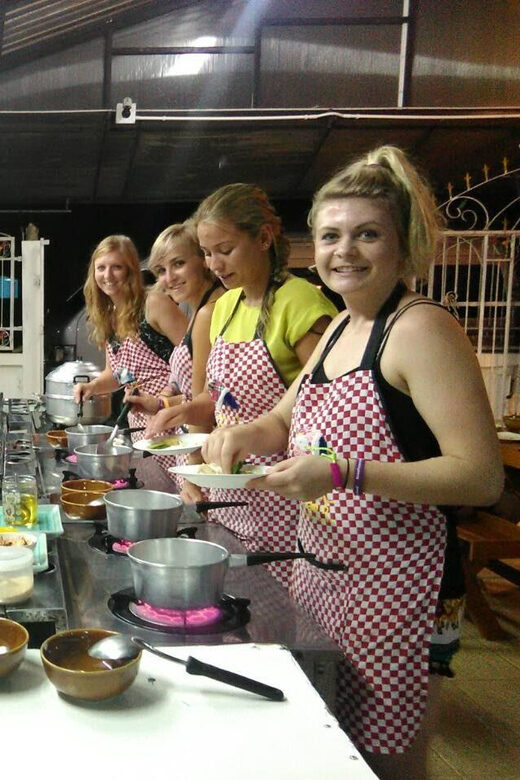 Krabi: Morning or Afternoon Culinary Adventure at Smart Cook - What the class teaches beyond recipes: techniques and flavor balance
