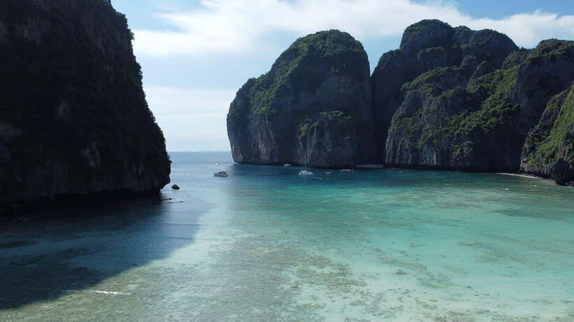 Krabi: Phi Phi and 4 Islands with Snorkeling by Speed Boat - Phi Phi Don lunch and market time: where the day slows down