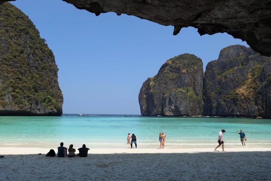 Krabi: Phi Phi Islands & Maya Bay Speedboat Tour with Lunch - Phi Phi Don lunch buffet: good fuel on a packed day