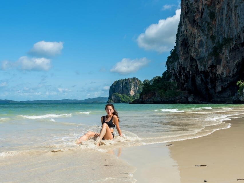 Krabi: Premium 4-Island Day Trip by Longtail Boat with Lunch - Koh Poda beach lunch: Thai flavors on the sand (with real downtime)