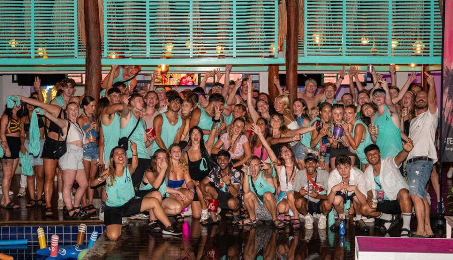 Krabi Pub Crawl - Join Nomads For The Best Night in Ao Nang! - Taxi support and moving without the stress tax