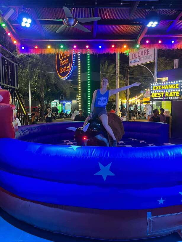 Krabi Pub Crawl - The Best Nightlife Tour in Ao Nang! - Safety, Timing, and the Reality of Big Groups