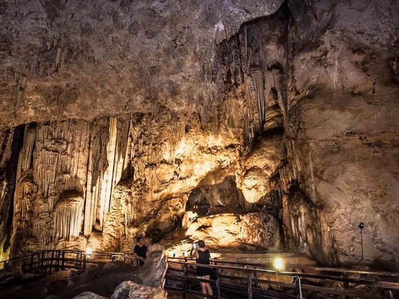 Krabi: Railay Phra Nang & Diamond Cave Sunset Plankton Tour - Small groups, guided English, and why the guide matters