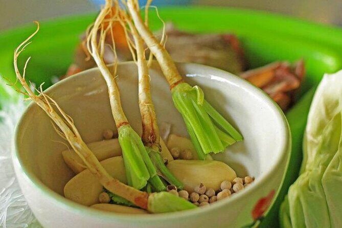 Krabi Thai Cooking Class at Ya Cookery School - Weather and comfort: how rainy days can change the feel