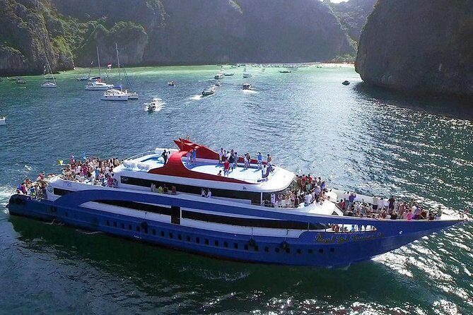Krabi to Koh Phi Phi By Ferry Include Pickup Transfer - From Klong Jilad Pier to Tonsai Pier: What the Crossing Is Like