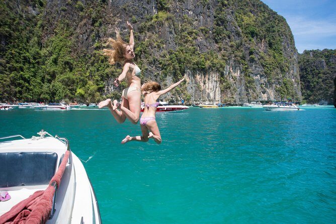 Krabi to Phi Phi Islands by Speedboat - The guide experience: names you might hear and what to look for