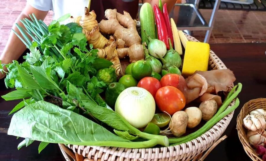 Krabi: Traditional Thai Cooking Class - Logistics that matter: timing, heat, and what to wear