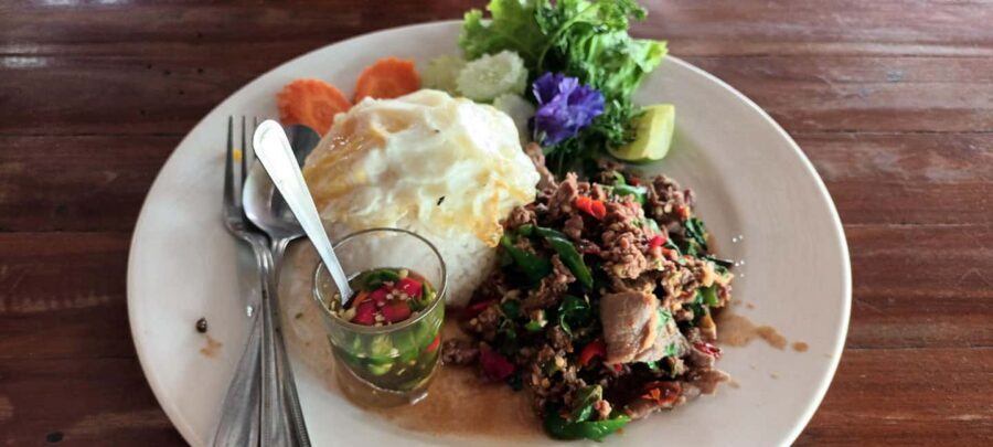 Krabi: Traditional Thai Cooking Class with Local Chef - Price and value: Why $46 can be a bargain in Krabi