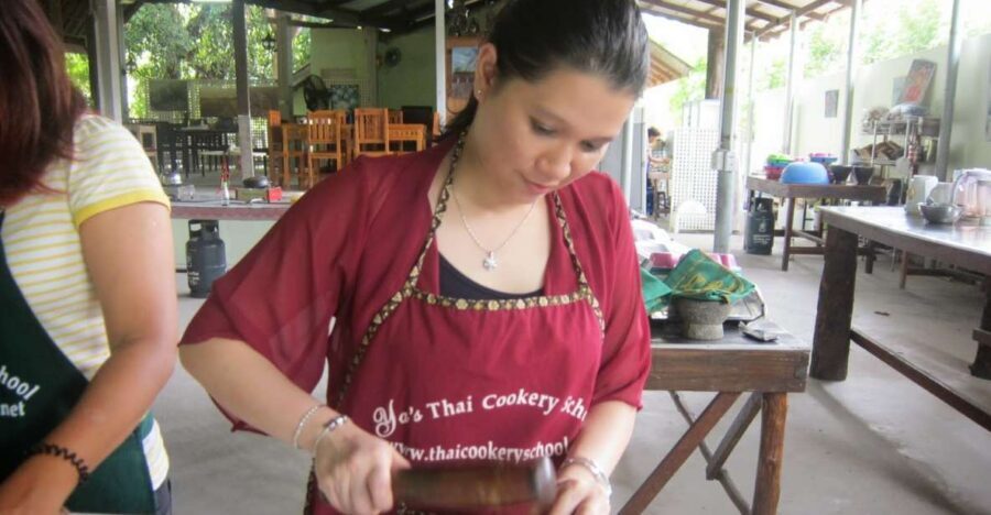 Krabi: Ya's Cookery Late Afternoon Thai Cooking Class - What to Bring (and What You’ll Skip Packing)