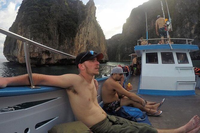 Maya Bay Sleep aboard Tour From Phi Phi - A night on the Maya Bay deck, without the day crowd pressure