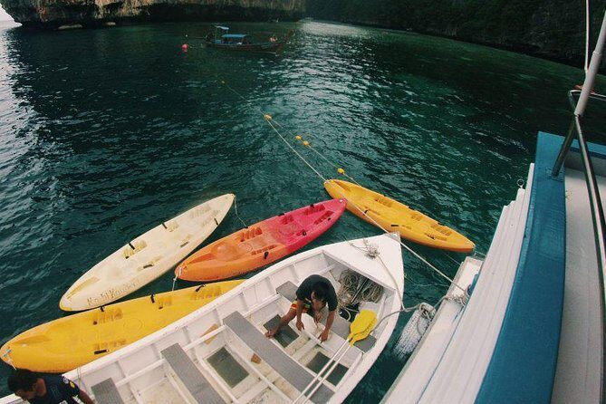 Maya Bay Sleep aboard Tour From Phi Phi - Party level vs quiet level: the boat’s two-deck setup matters